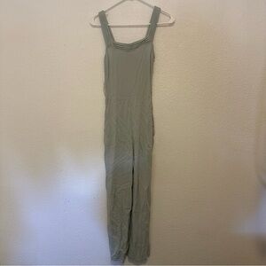 Monteau Light Gray Garment